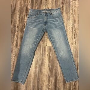 The Normal Jean - Light Blue 32x30